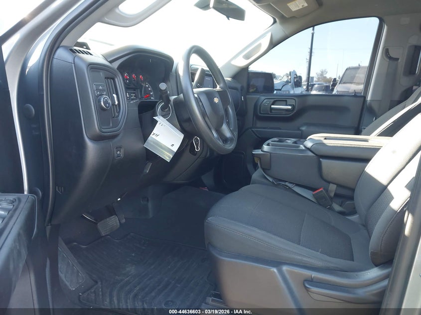 2021 Chevrolet Silverado 1500 2Wd Short Bed Custom