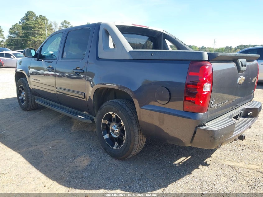 2010 Chevrolet Avalanche 1500 Ls