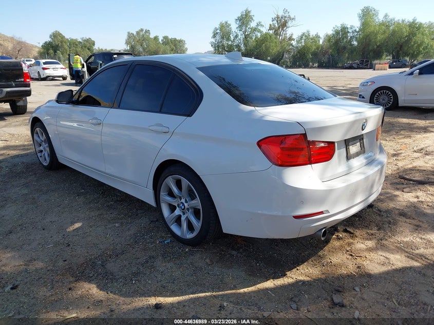 Vin: wba3b1g52fnt05314, lot: 45133969, bmw 320i 20153