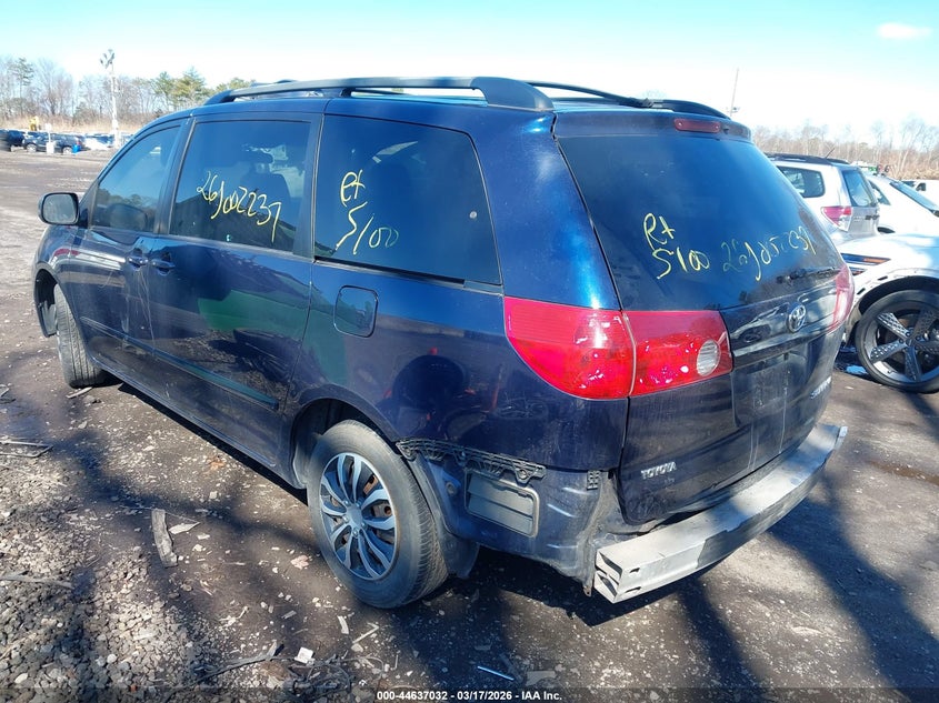 2007 Toyota Sienna Le