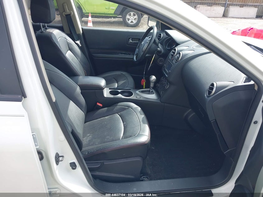 2011 Nissan Rogue Sv