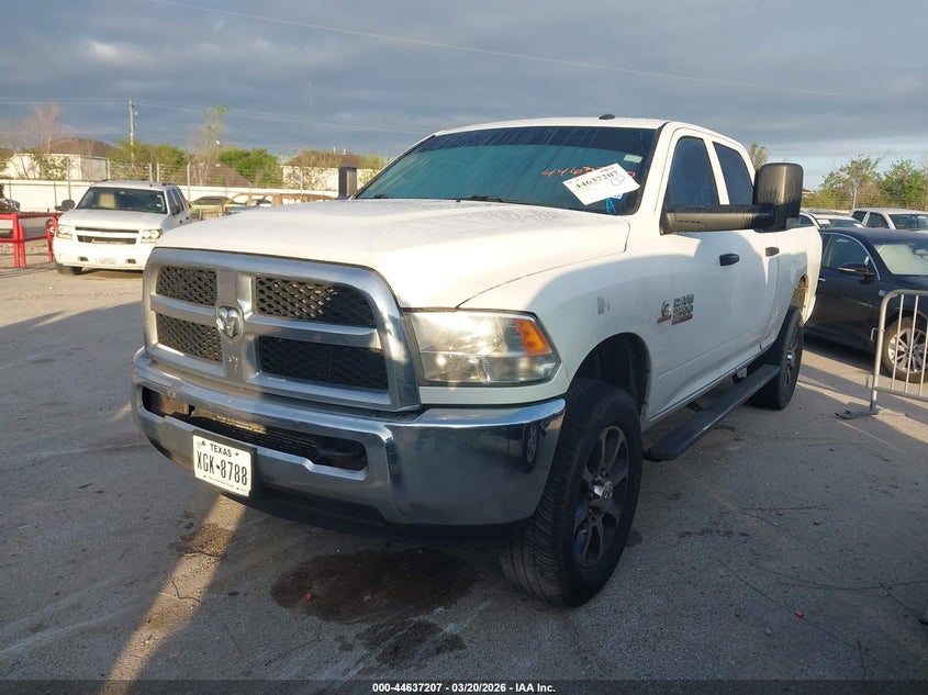 Vin: 3c6ur5cl2jg297738, lot: 45134224, ram 2500 tradesman  4x4 6'4 box 20182