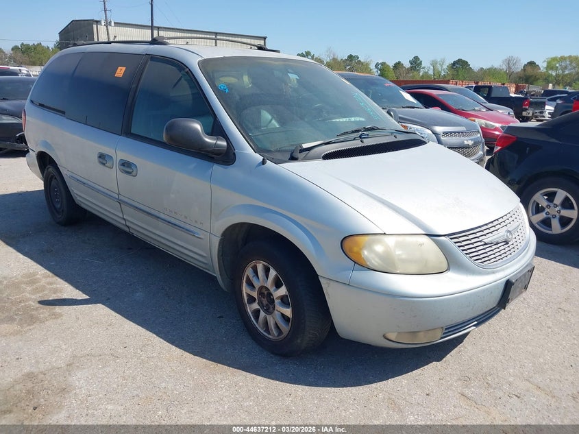 2001 Chrysler Town & Country Lxi
