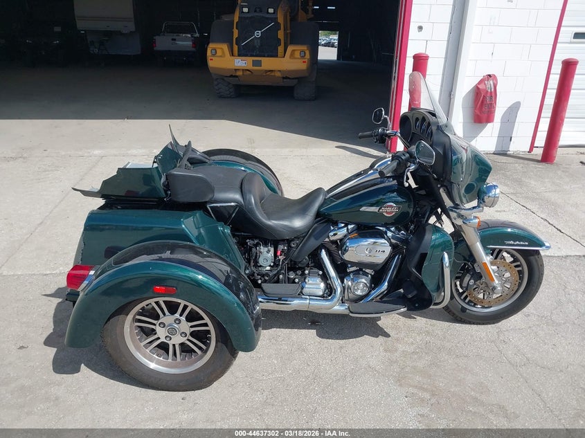 2024 Harley-Davidson Flhtcutg VIN: 1HD1MAF16RB860998 Lot: 44637302