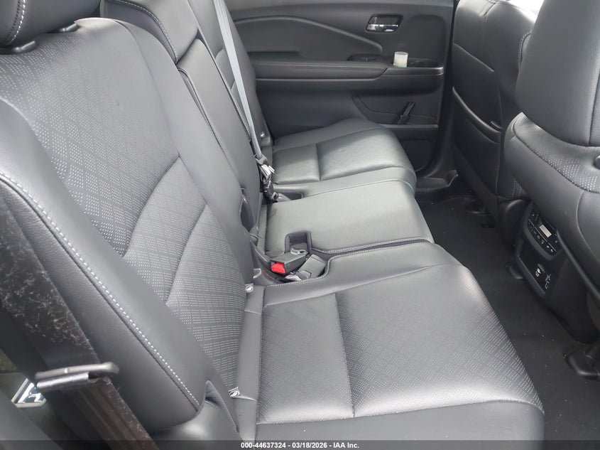 VIN 5FNYF8H07LB019042 2020 HONDA PASSPORT AWD ELITE