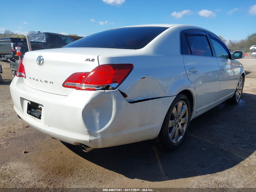 2006 Toyota Avalon Xls