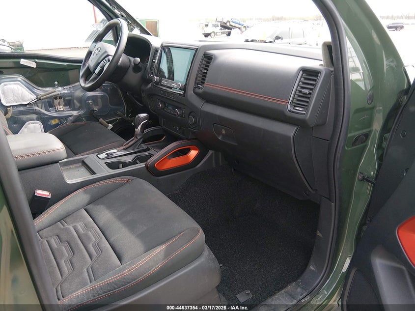 2024 Nissan Frontier Pro-X 4X2