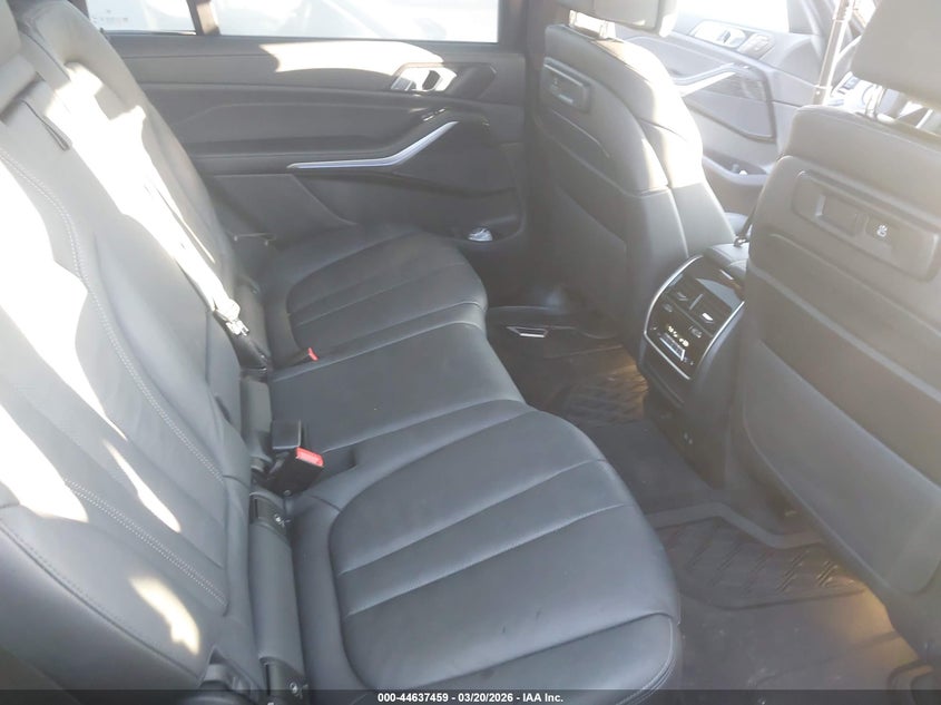 2022 BMW X7 3.0L I-6 DI, DOHC, V(VIN: 5UXCW2C09N9L68522