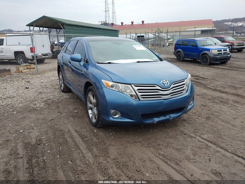 2011 TOYOTA VENZA BASE V6