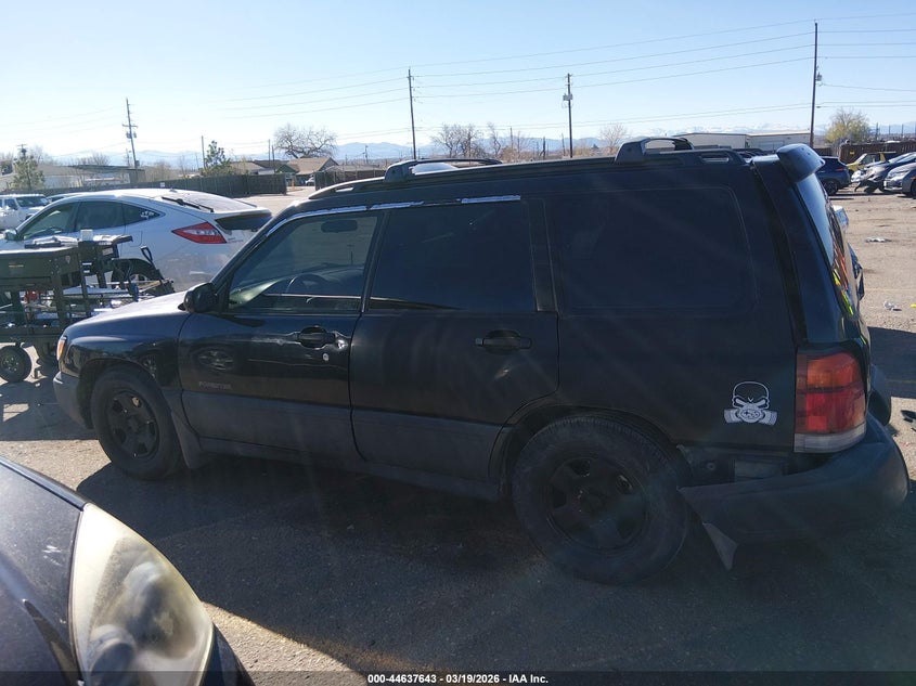 1998 Subaru Forester L VIN: JF1SF6352WG781983 Lot: 44637643