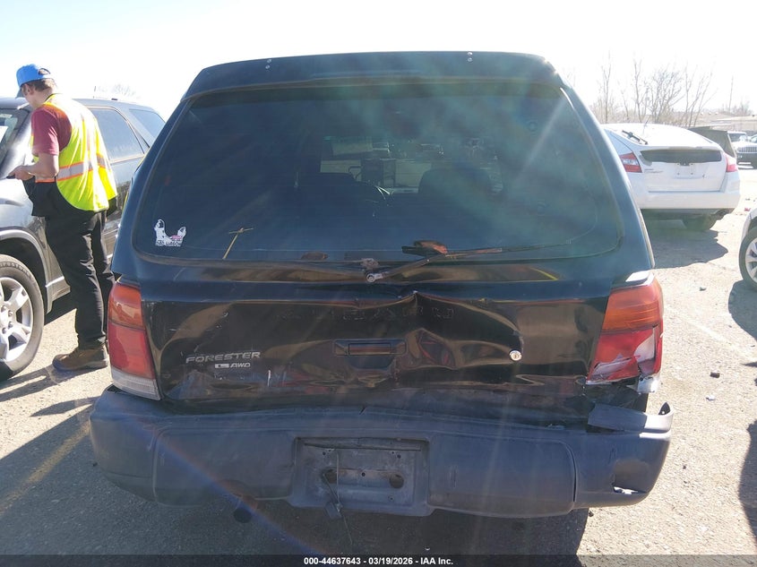 1998 Subaru Forester L VIN: JF1SF6352WG781983 Lot: 44637643