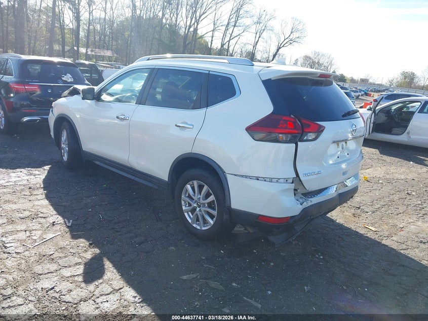 2018 Nissan Rogue Sv