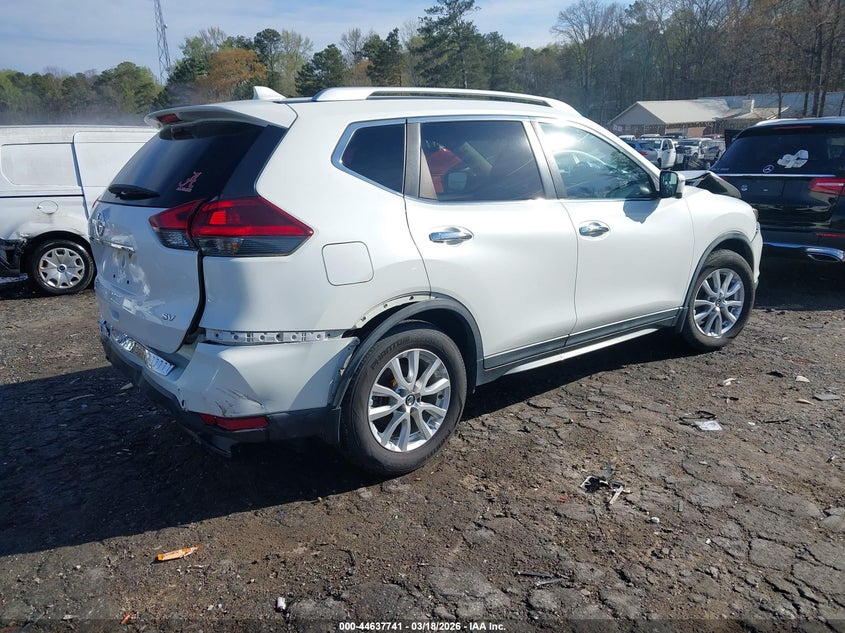 2018 Nissan Rogue Sv
