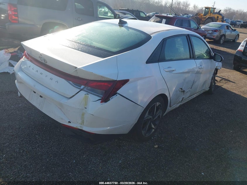 2023 Hyundai Elantra Sel