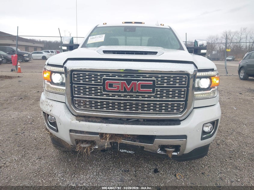 2019 Gmc Sierra 3500Hd Denali white Lot 111044637762 Vin 1GT42WEYXKF120210