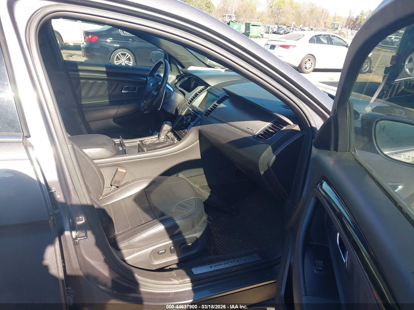 2013 Ford Taurus Sho