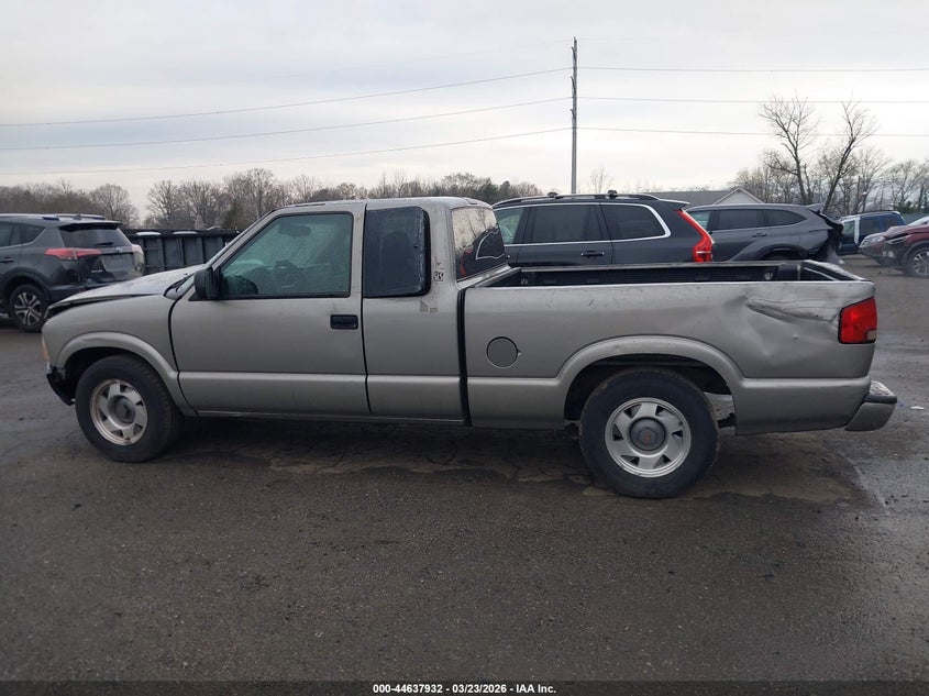 2001 GMC Sonoma Sls VIN: 1GTCS19W018210282 Lot: 44637932