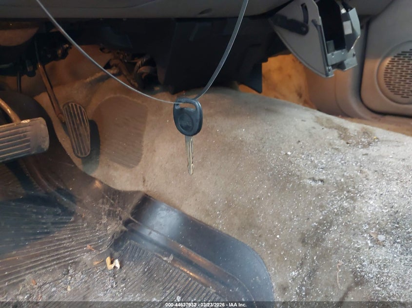 2001 GMC Sonoma Sls VIN: 1GTCS19W018210282 Lot: 44637932