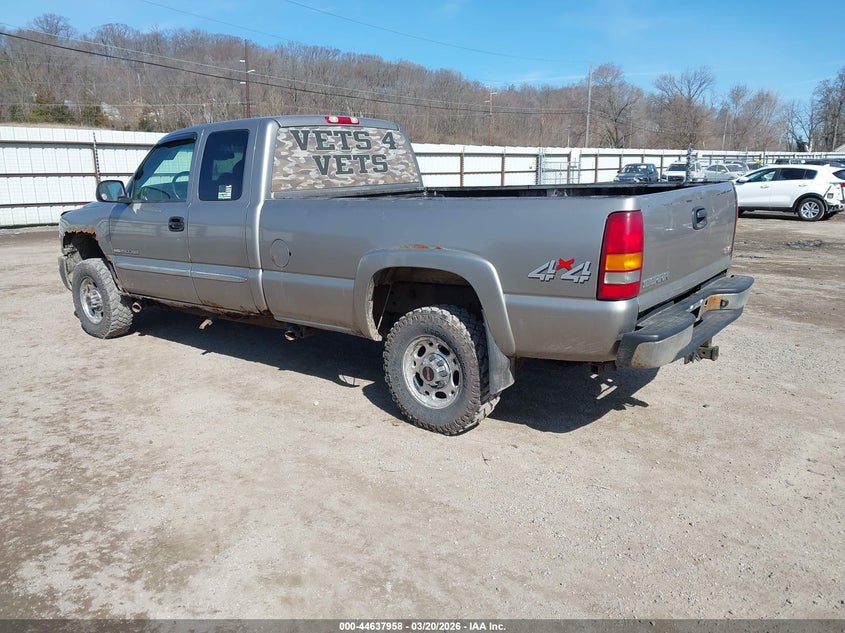 2003 GMC Sierra 2500Hd Sle