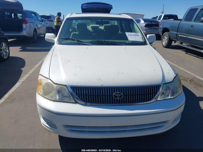 2000 TOYOTA AVALON auction photo 6