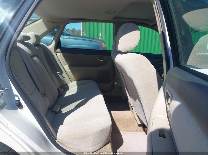 2000 TOYOTA AVALON auction photo 8