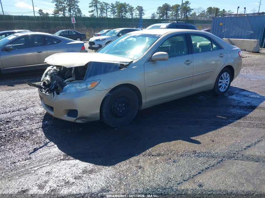2010 Toyota Camry Le