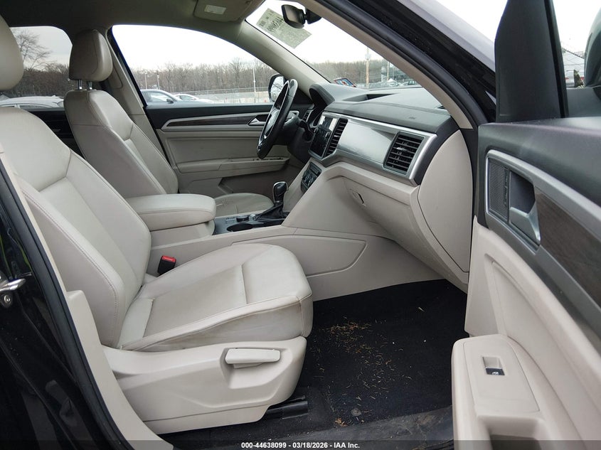 2018 Volkswagen Atlas 3.6L V6 Se W/Technology