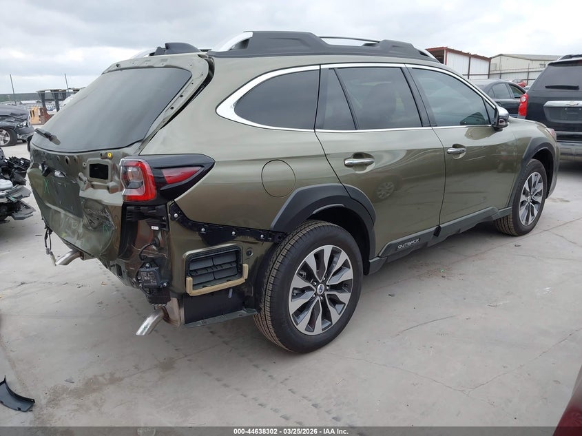 2025 Subaru Outback Touring Xt