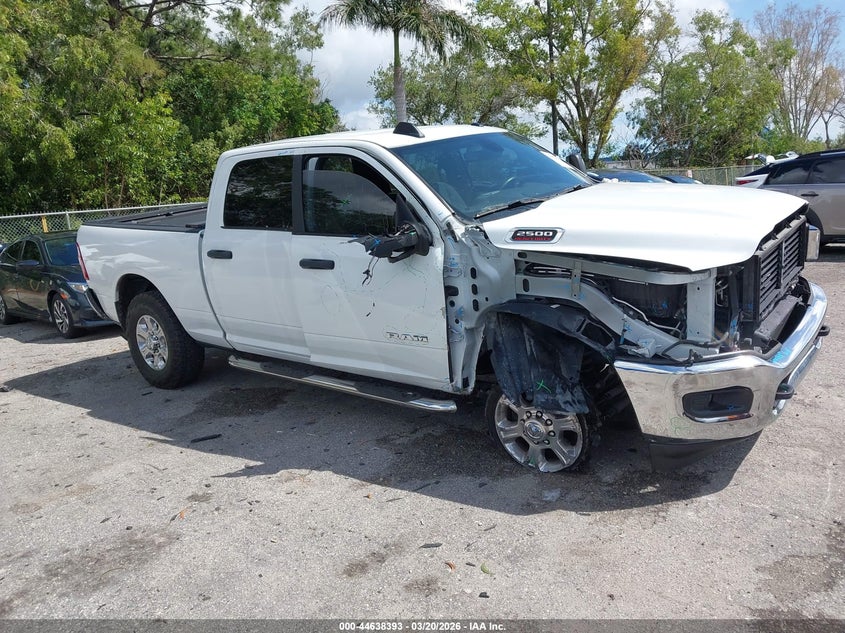 2023 Ram 2500 Big Horn 4X4 6'4 Box