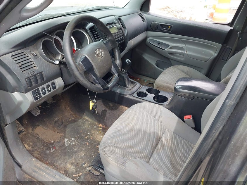 2012 Toyota Tacoma Base (M5)