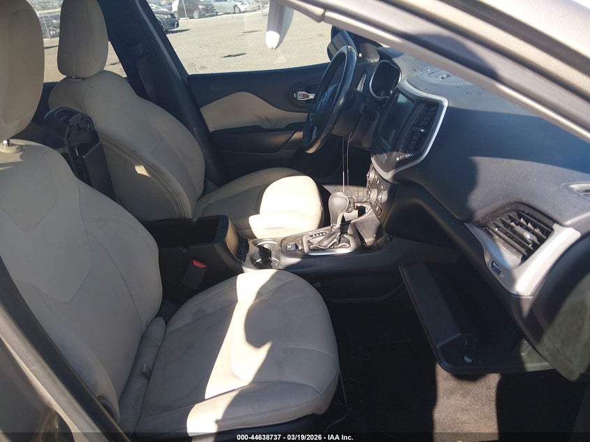 2016 Jeep Cherokee Latitude