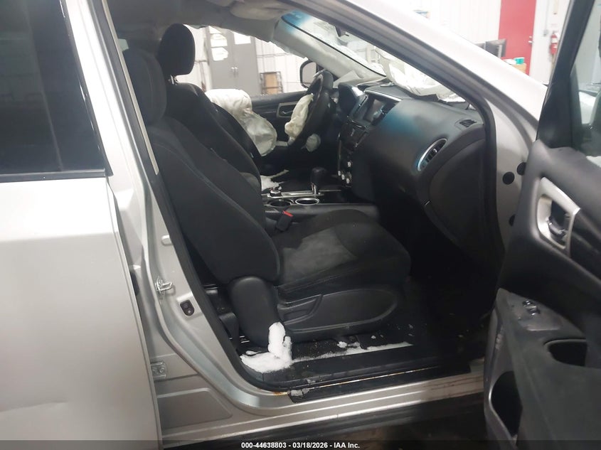 2014 Nissan Pathfinder Sv