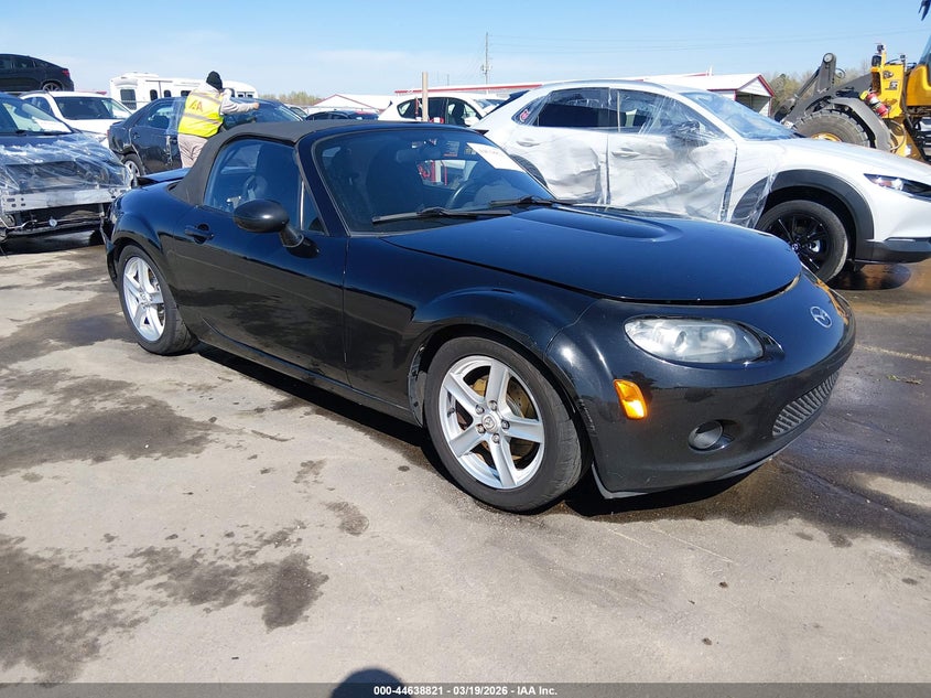 JM1NC25F660105978 MAZDA MX-5 Photo 1