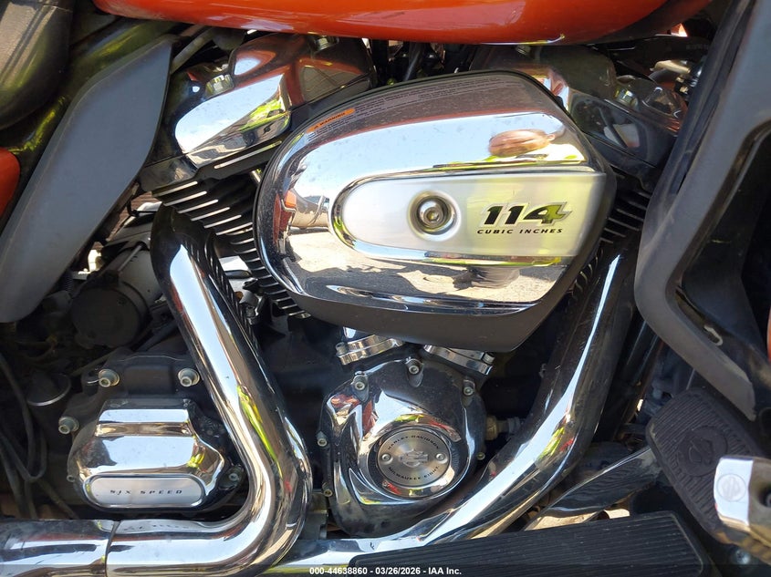 2019 Harley-Davidson Flhtk VIN: 1HD1KEF18KB657565 Lot: 44638860