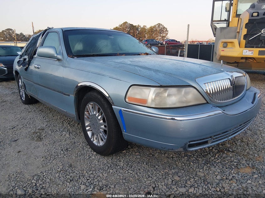 2008 LINCOLN TOWN CAR SIGNATURE LIMITED