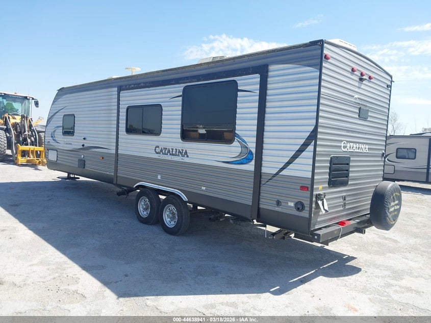 2019 COACHMEN CATALINA auction photo 3