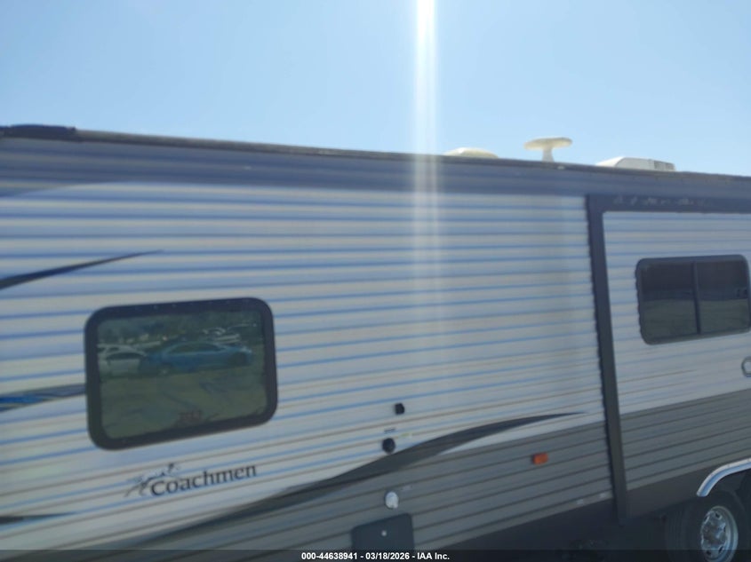 2019 COACHMEN CATALINA auction photo 6