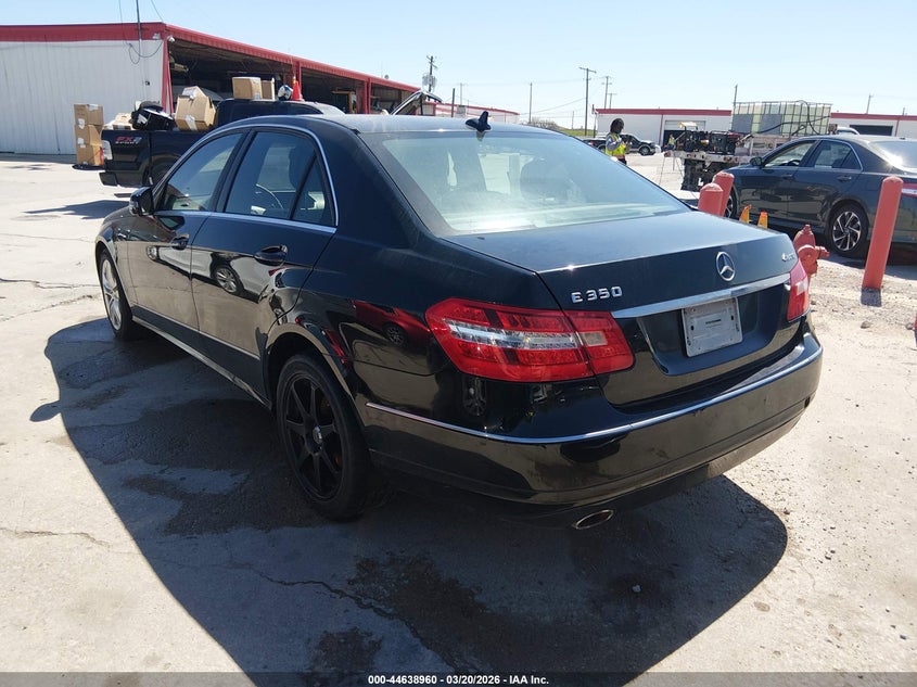 2011 MERCEDES-BENZ E 350 auction photo 3