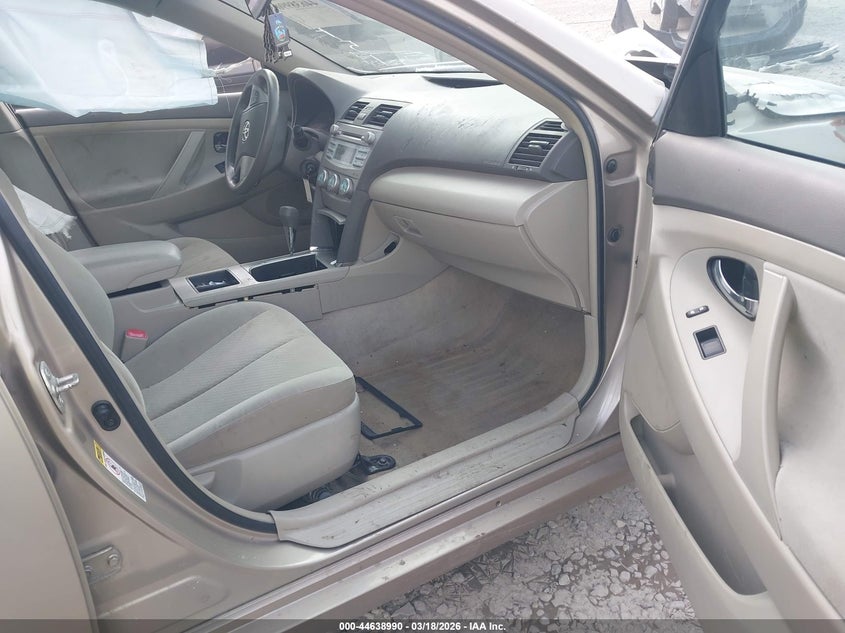 2009 Toyota Camry Le