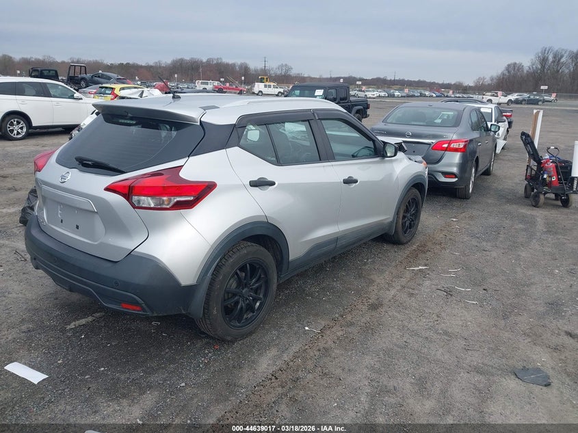 2018 Nissan Kicks S
