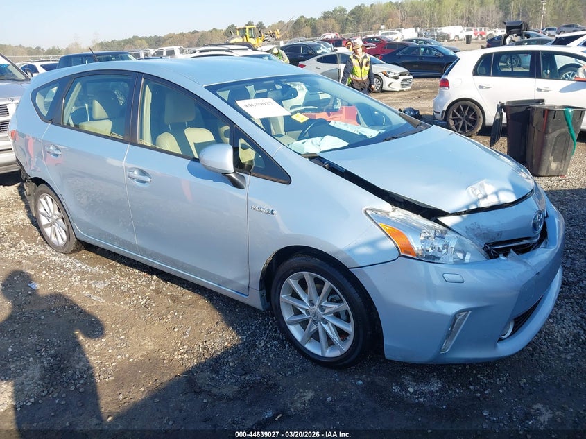 2014 Toyota Prius V Five