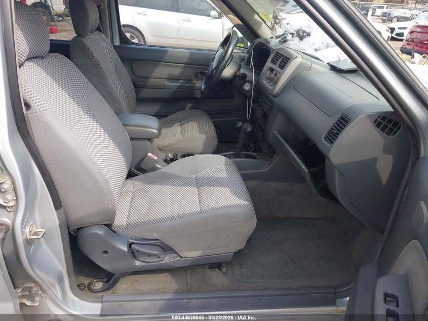 2001 Niss Frontier 4Wd Se Crew Se-V6