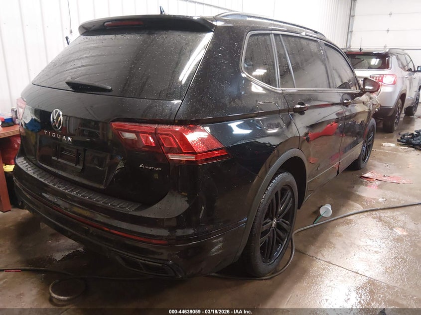 2022 Volkswagen Tiguan 2.0T Se R-Line Black