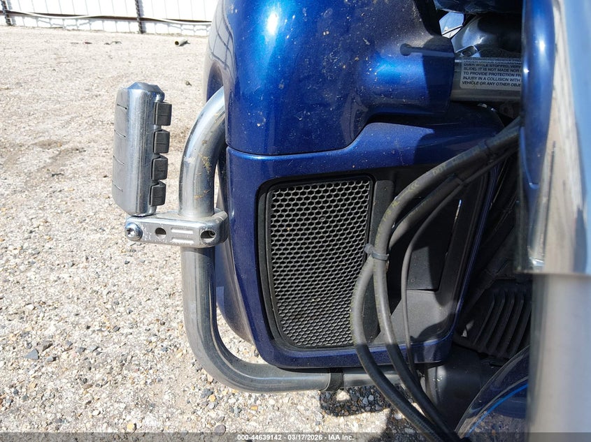 2017 Harley-Davidson Flhtcutg Tri Glide Ultra VIN: 1HD1MAD10HB859427 Lot: 44639142