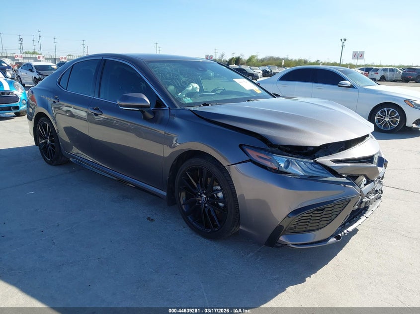2022 Toyota Camry Xse
