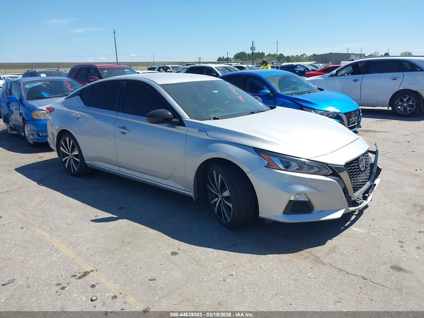 2022 Nissan Altima Sr Fwd