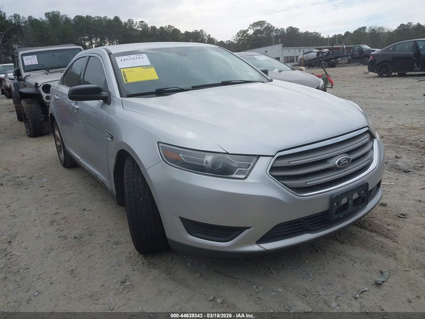2015 Ford Taurus Se