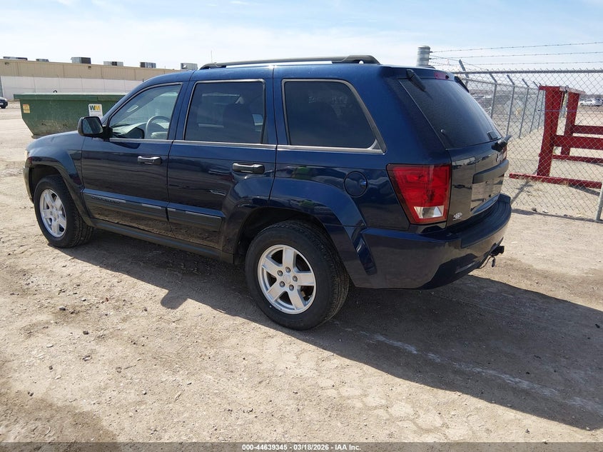 2005 Jeep Grand Cherokee Laredo