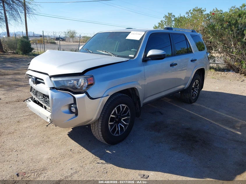 2023 TOYOTA 4RUNNER auction photo 2