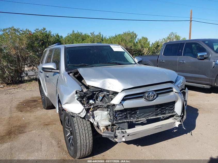 2023 TOYOTA 4RUNNER auction photo 6